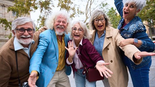 Długość życia Polaków poniżej średniej unijnej. Odstajemy od czołówki Długość życia Polaków poniżej średniej unijnej. Odstajemy od czołówki