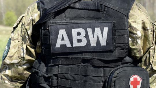 Nastolatkowie zatrzymani. Mieli przygotowywać zamach terrorystyczny