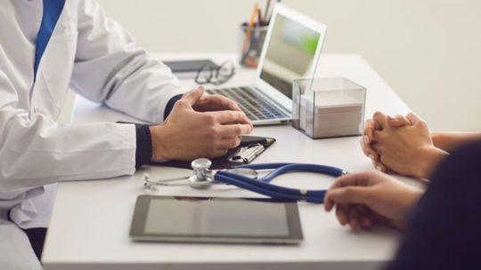 Opieka medyczna dla całej rodziny – jak dobrze organizować leczenie i diagnostykę – Centrum Zdrowia Zduny 6