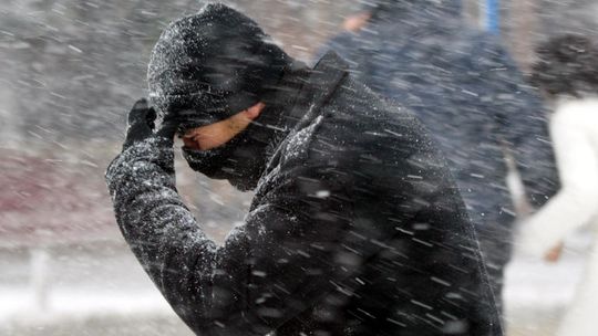 Śnieżyce uderzą w Polskę. Weekend może być niebezpieczny