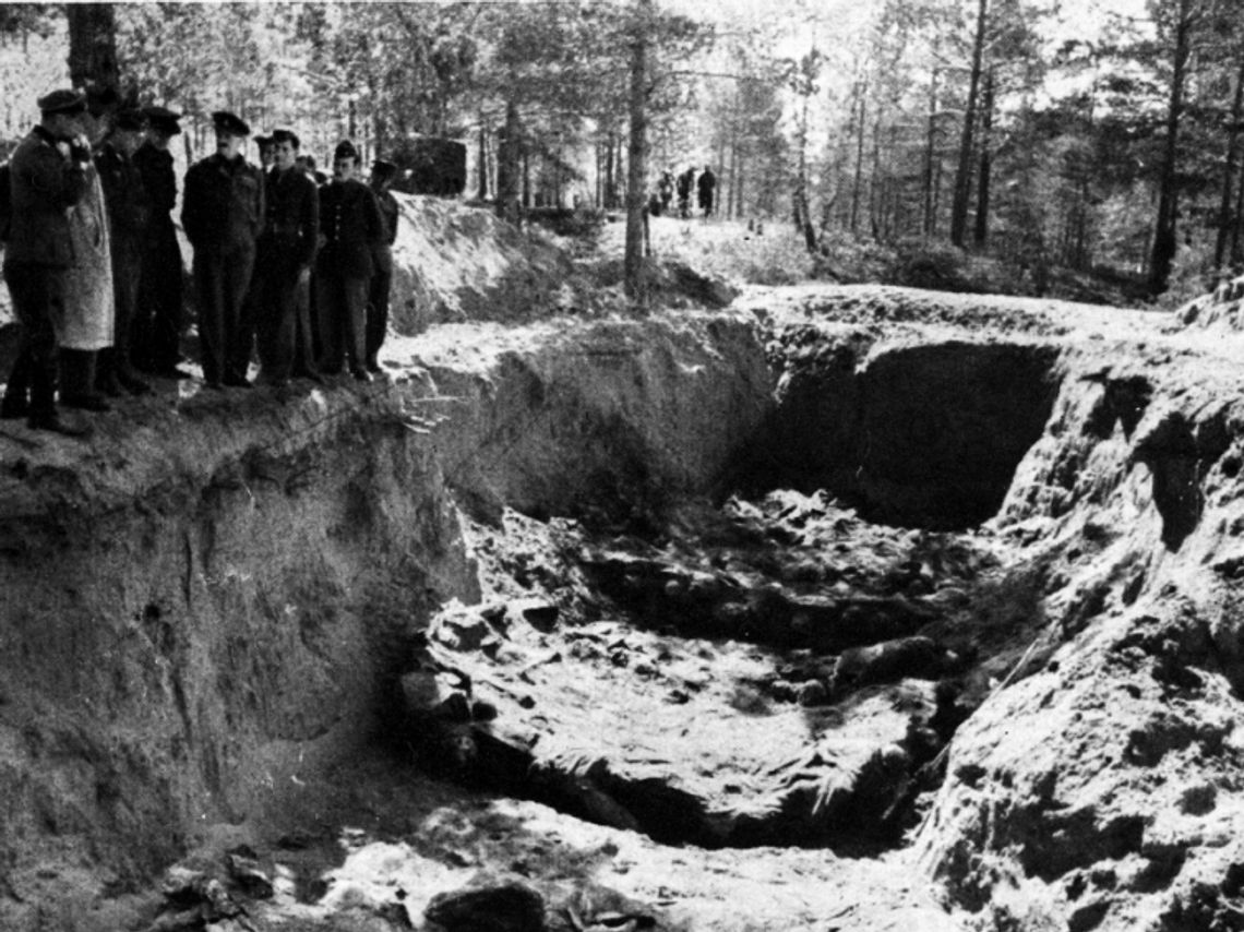 Katyń: Rana, która nie chce się zagoić. Polska oddaje hołd ofiarom sowieckiego mordu Katyń: Rana, która nie chce się zagoić. Polska oddaje hołd ofiarom sowieckiego mordu