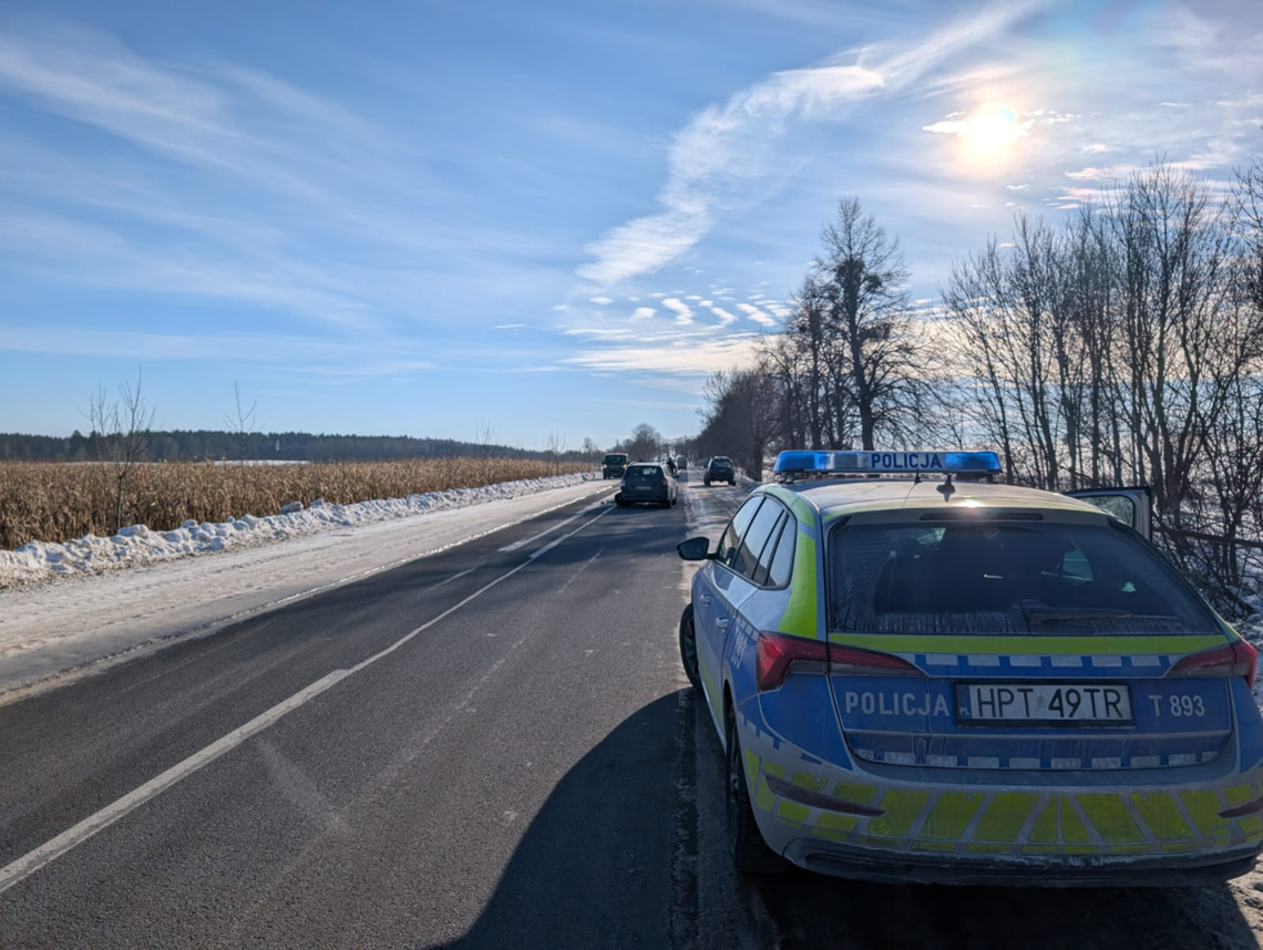 Kolizja drogowa w rejonie miejscowości Szyldak – za kierownicą 15-latek Kolizja drogowa w rejonie miejscowości Szyldak – za kierownicą 15-latek