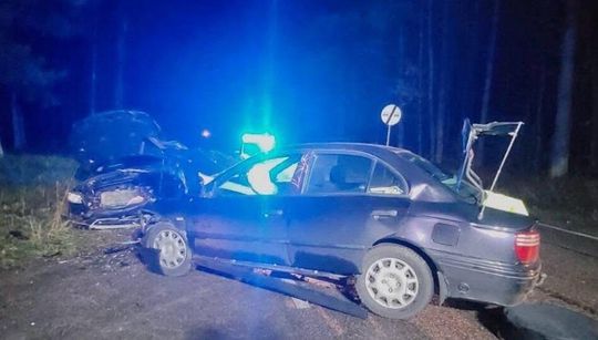 Skutki wypadku na drodze wojewódzkiej nr 530 na odcinku Szeląg-Ostróda